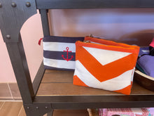 Cosmetic bag